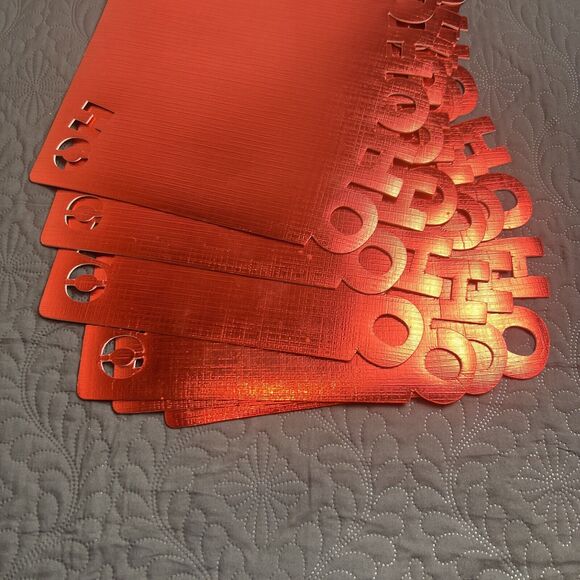 Deluxe Imports Christmas “HO HO HO”Placemats Holidays Set Of 6 Metallic Red USED - Picture 3 of 5
